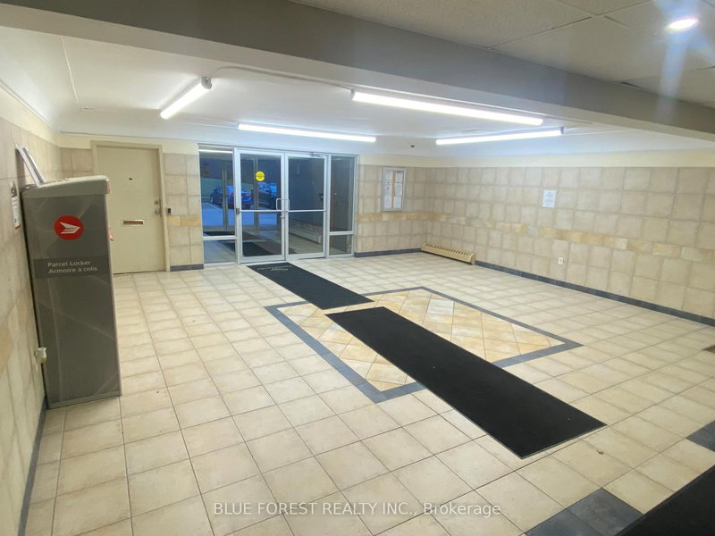 302 - 573 Mornington Ave, London East, N5Y 4T9 | Image 3