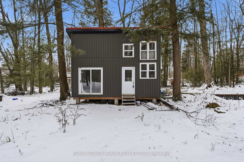 337 Kennedy Dr, Trent Lakes, K0M 1A0 | Image 2