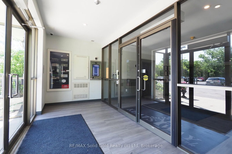 701 - 255 Keats Way, Waterloo, N2L 6N6 | Image 3