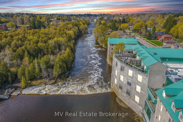 104 - 478 St Andrew Street E