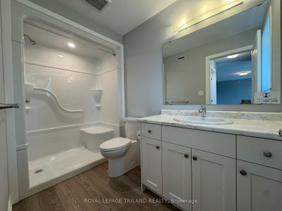 165 STYLES Drive • St. Thomas, ON photo 9