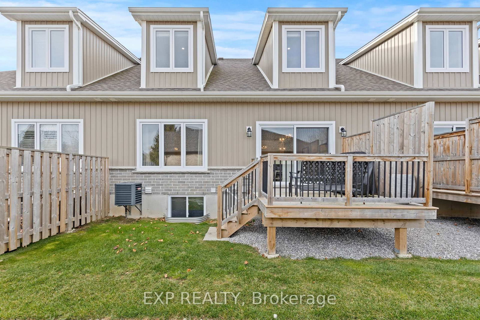 744 Nelson Street W • #31 • Norfolk, ON photo 39