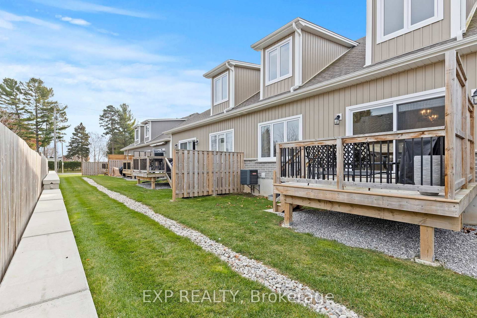 744 Nelson Street W • #31 • Norfolk, ON photo 40