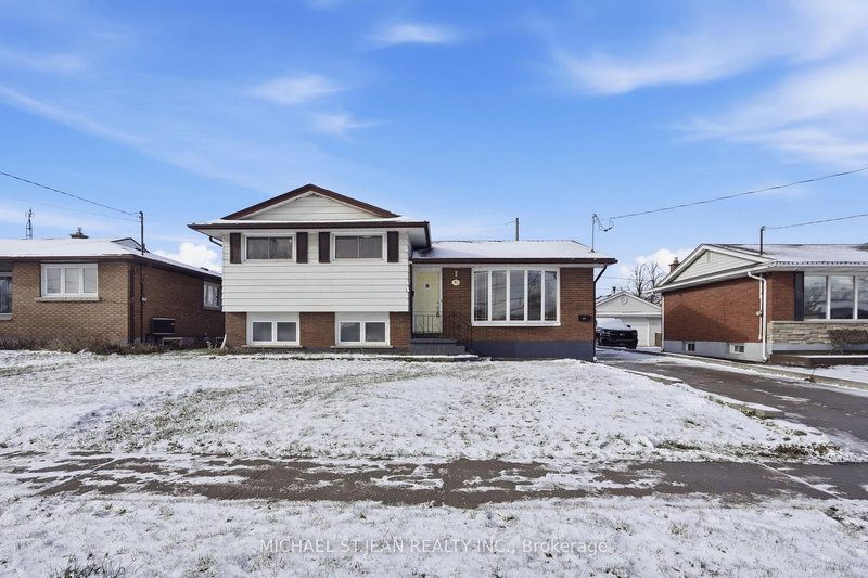 93 Wellington St, Welland, L3B 1B2 | Image 2