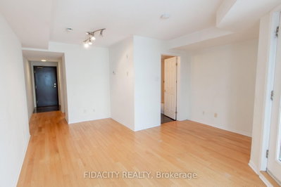 310 Central Park Drive • #5C • Ottawa, ON photo 5