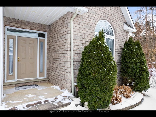 110 Aberdeen Court
