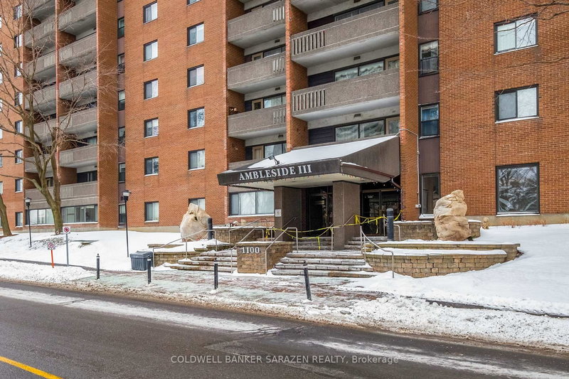 1115 - 1100 Ambleside Dr, Ottawa, K2B 8G6 | Image 2