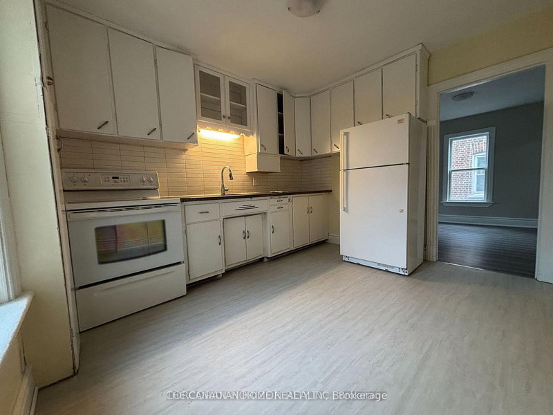 396 Church St N, Cambridge, N3H 1W3 | Image 2