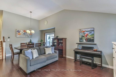 14 ALDERWOOD Court — photo 6