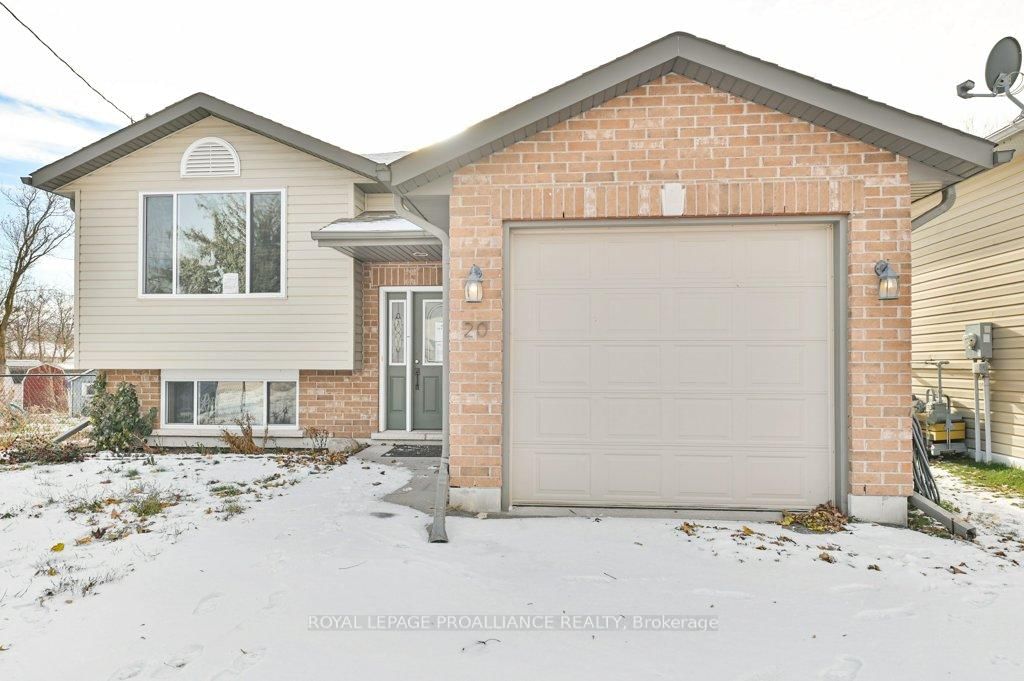 Listing photo 2