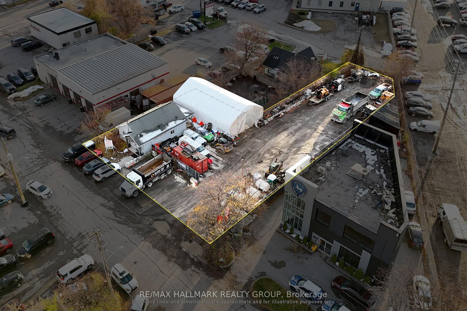 890 Churchill Avenue S - Photo 13