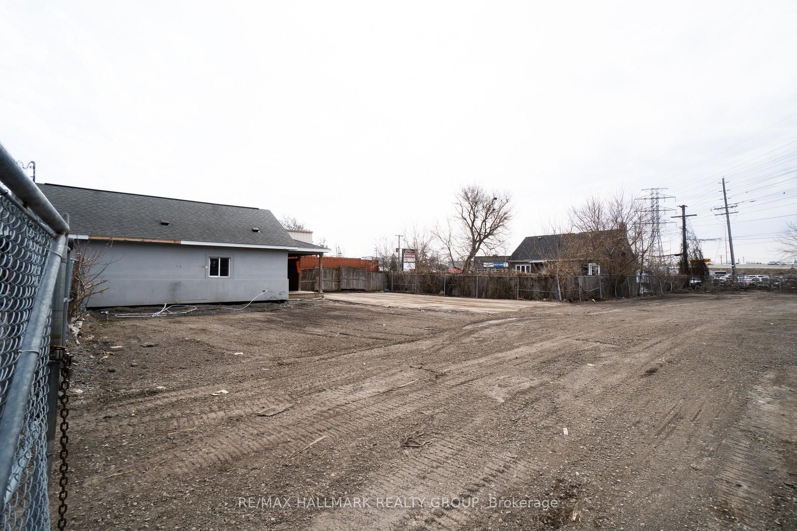 890 Churchill Avenue S - Photo 18