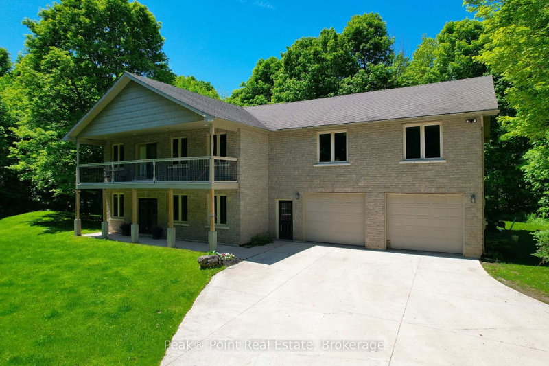 179530 GREY 17 Road