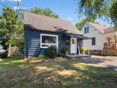 4354 Fifth Avenue — photo 2