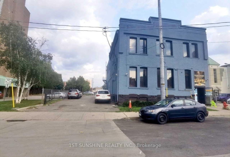 16 Jarvis St, Hamilton, L8R 1M2 | Image 2