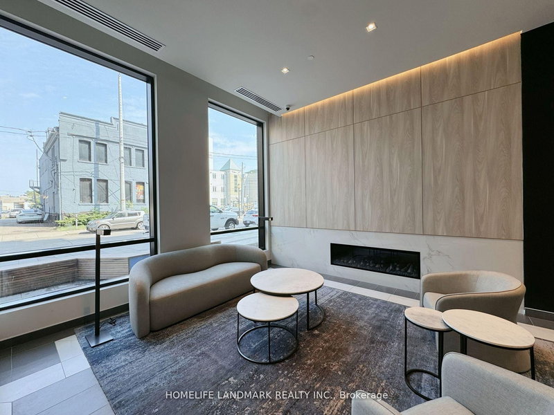 909 - 1 Jarvis St, Hamilton, L8R 3J2 | Image 3