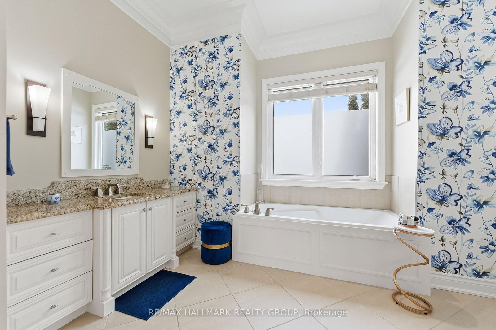 Detached House for sale at 3665 Front Road, Champlain, Ontario, K6A 2W5 - Champlain Twp - MLS: X12611850