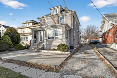6175 Barker Street — photo 3