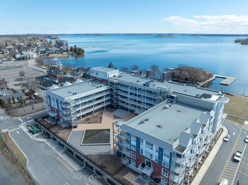403 - 130 Water St, Gananoque, K7G 0A8 | Image 2