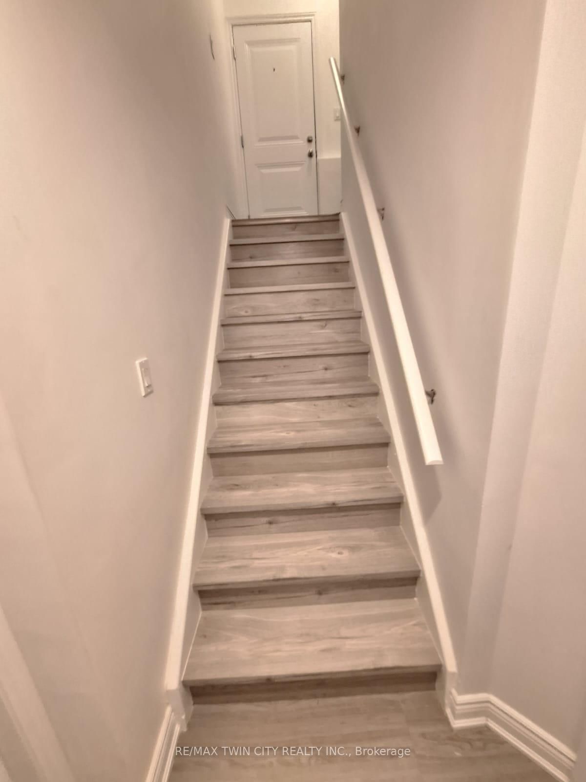 15 Spring Creek Street - Photo 4