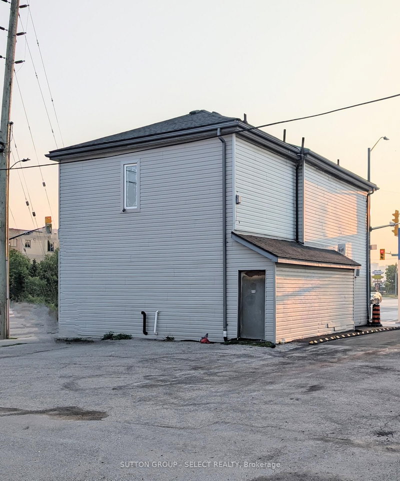 247 Wellington St, London East, N6B 2L2 | Image 3