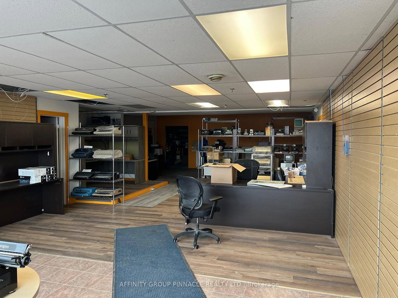 112A - 55 Mary St, Kawartha Lakes, K9V 1V1 | Image 2