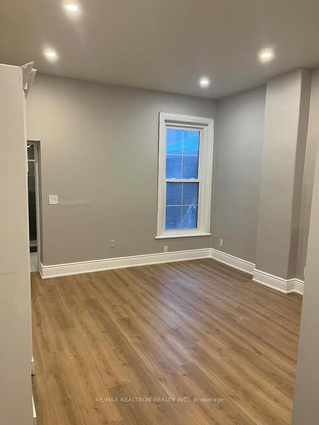 6 - 154 James Street