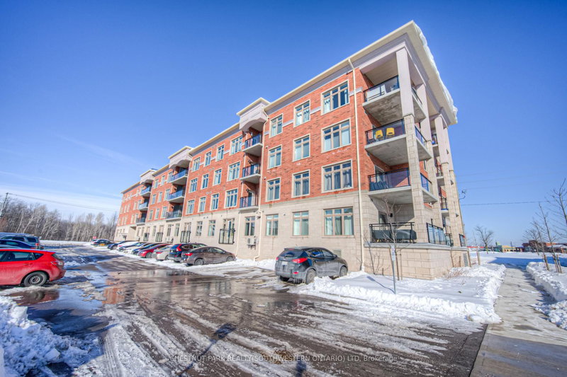 213 - 195 Commonwealth St, Kitchener, N2E 0H5 | Image 3