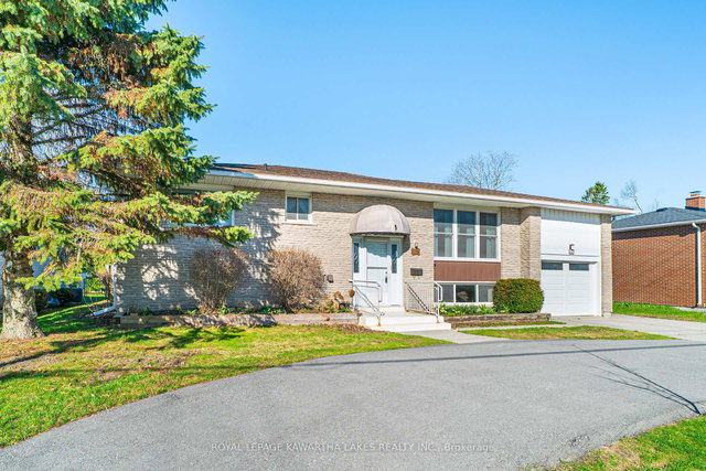 89 Angeline Street S