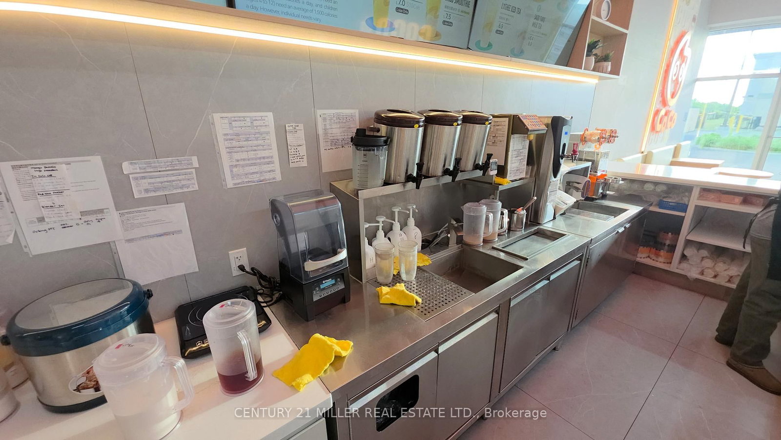 1380 South Service Road, Unit 3 - Photo 6