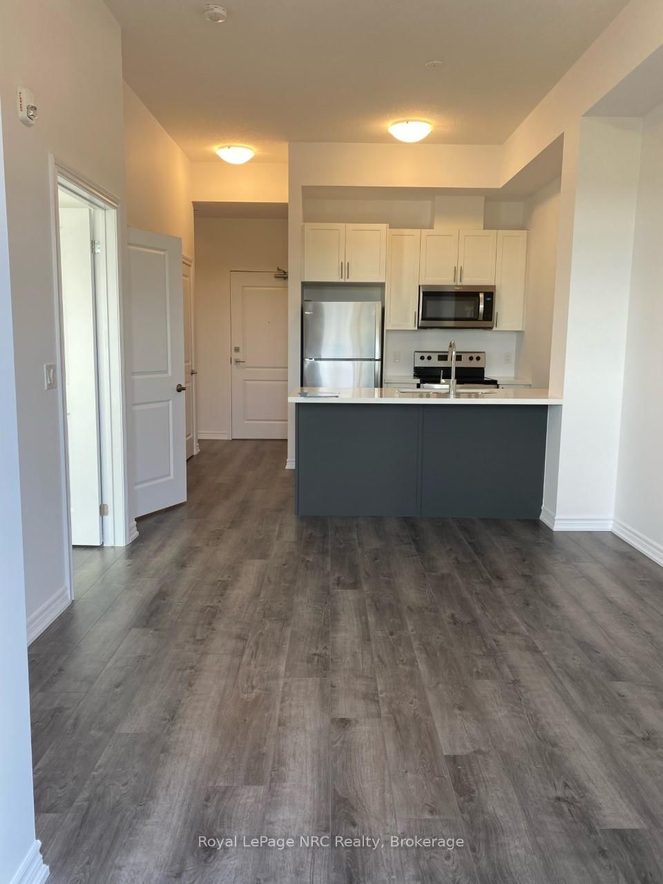 5055 Greenlane Road, Unit 604 - Photo 2