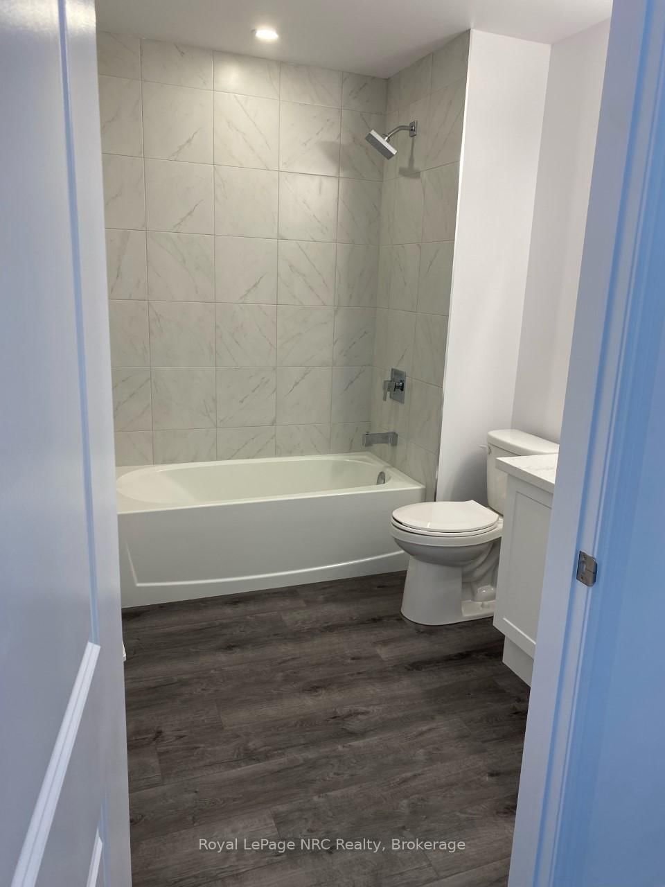 5055 Greenlane Road, Unit 604 - Photo 7