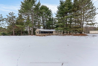 2815 Round Lake Road — photo 6