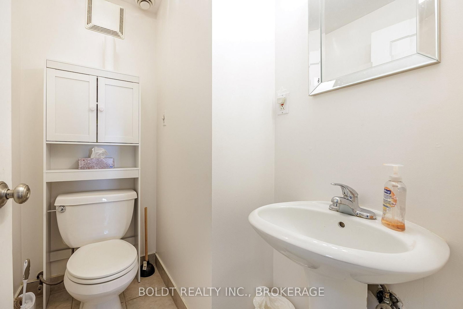 215 Ontario Street, Unit 2D - Photo 10