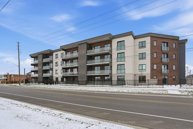 Condo sold at 412-7549A KALAR Road, Niagara Falls, Ontario, L2H 3W6 - Brown - MLS: X12616918