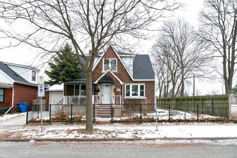 1236 Hickory Rd, Windsor, N8Y 3S6 | Image 2