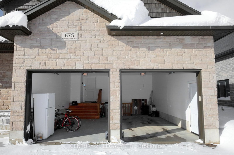 675 Winchester Ave S, North Perth, N4W 0J9 | Image 3