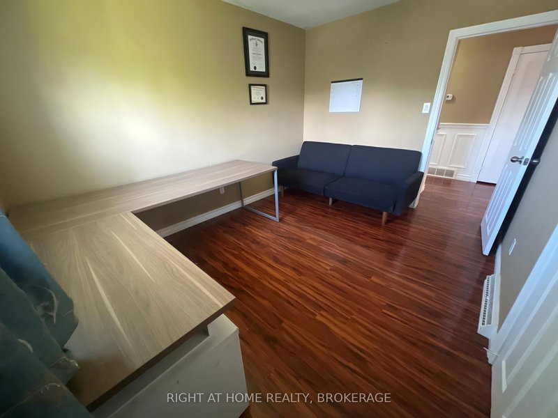 24 Grandview Dr, St. Catharines, L2M 1A9 | Image 3