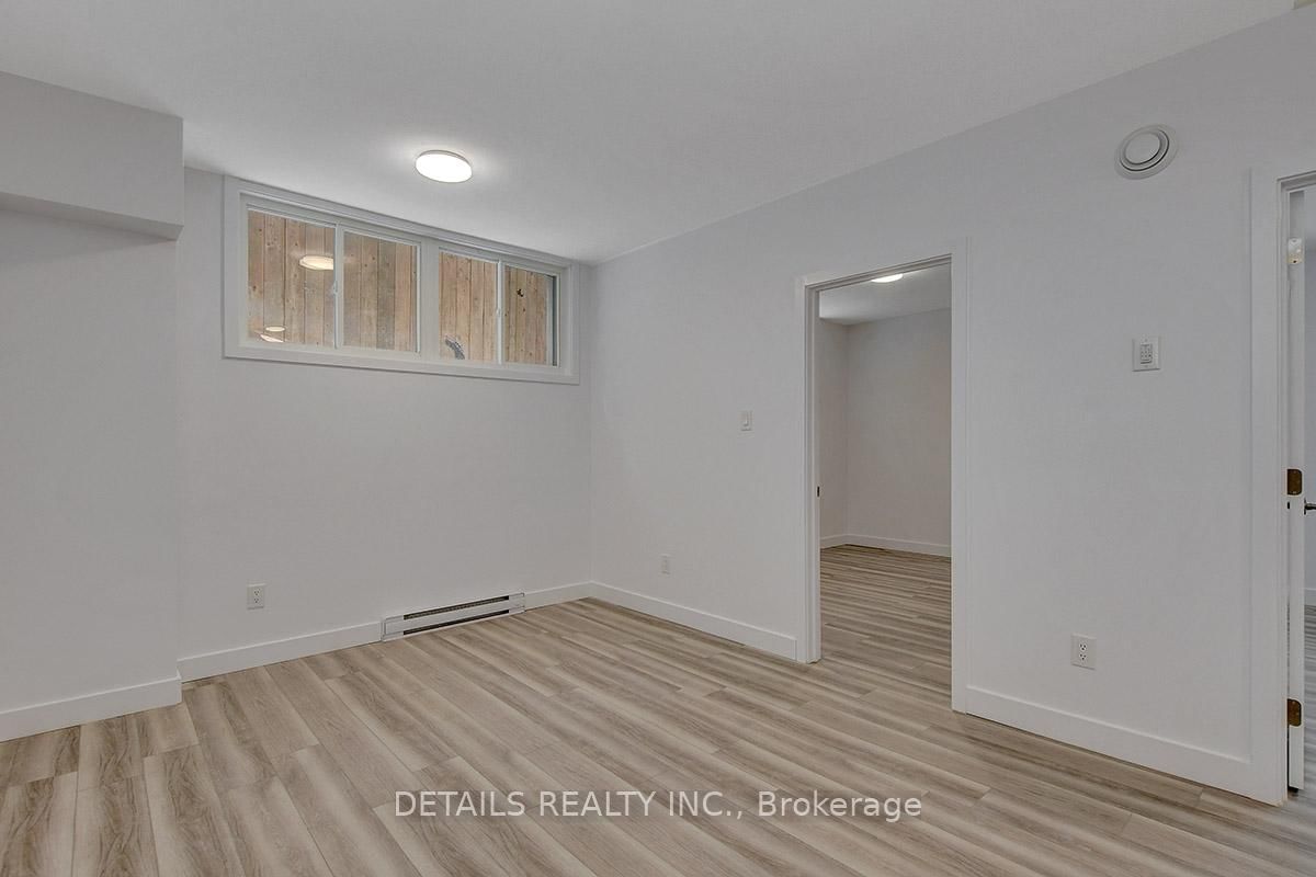285 B Montfort Street, Unit B - Photo 11