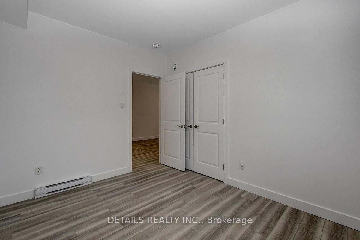 285 B Montfort Street, Unit B - Photo 15