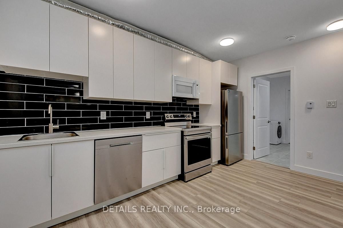 285 B Montfort Street, Unit B - Photo 5