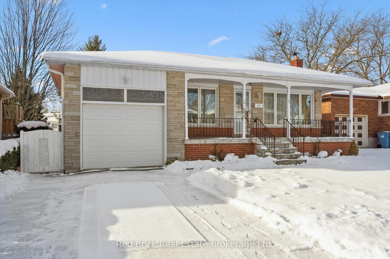 32 Algoma Dr S, Guelph, N1E 1C7 | Image 2