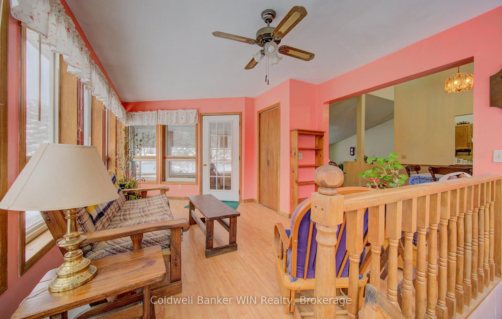 Listing Image 7