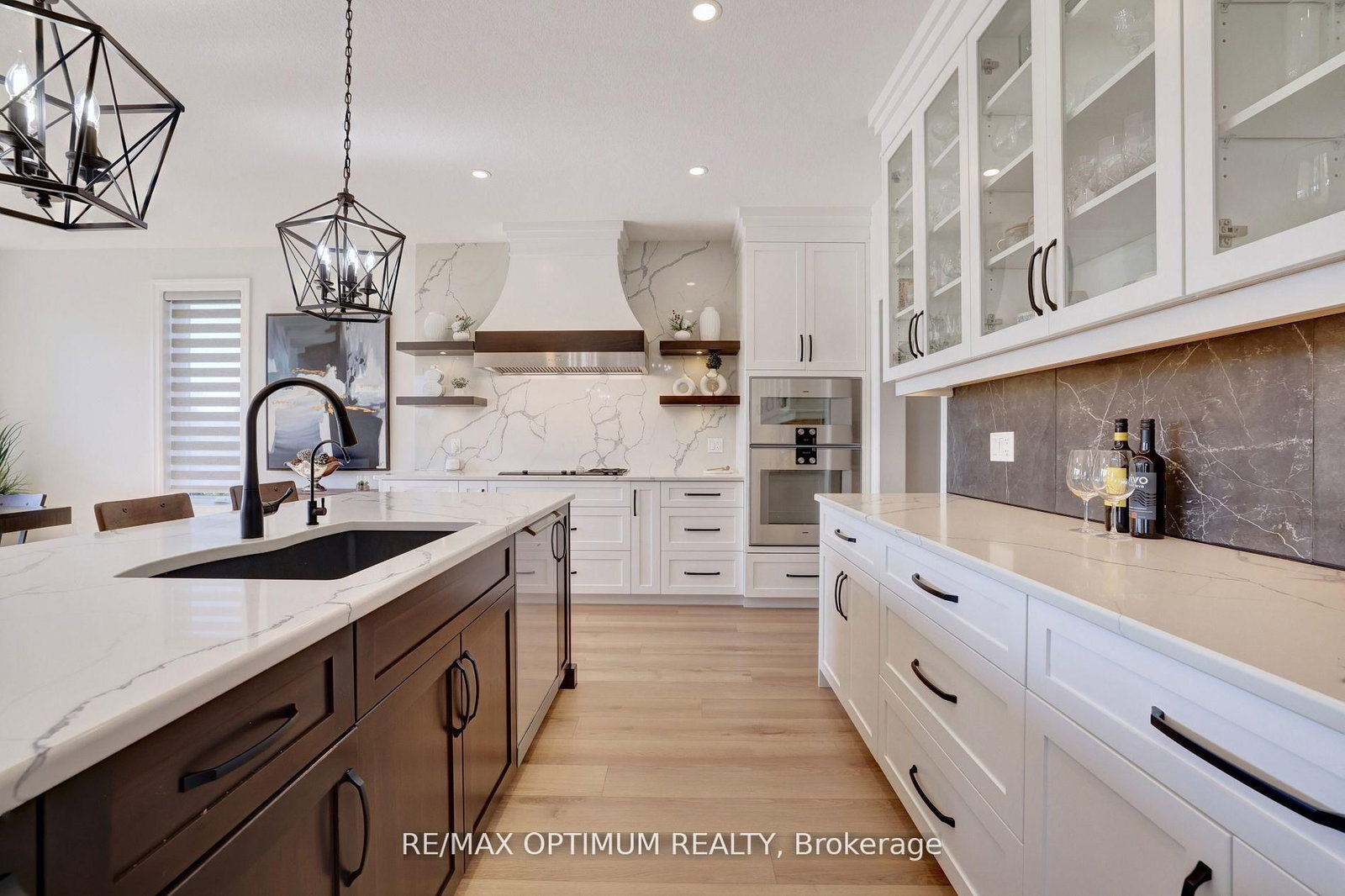 Detached House for sale at 23 Whitcombe Way, Puslinch, Ontario, N0B 2C0 - Morriston - MLS: X12630042