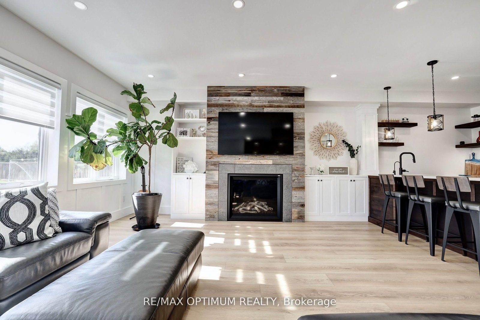 Detached House for sale at 23 Whitcombe Way, Puslinch, Ontario, N0B 2C0 - Morriston - MLS: X12630042