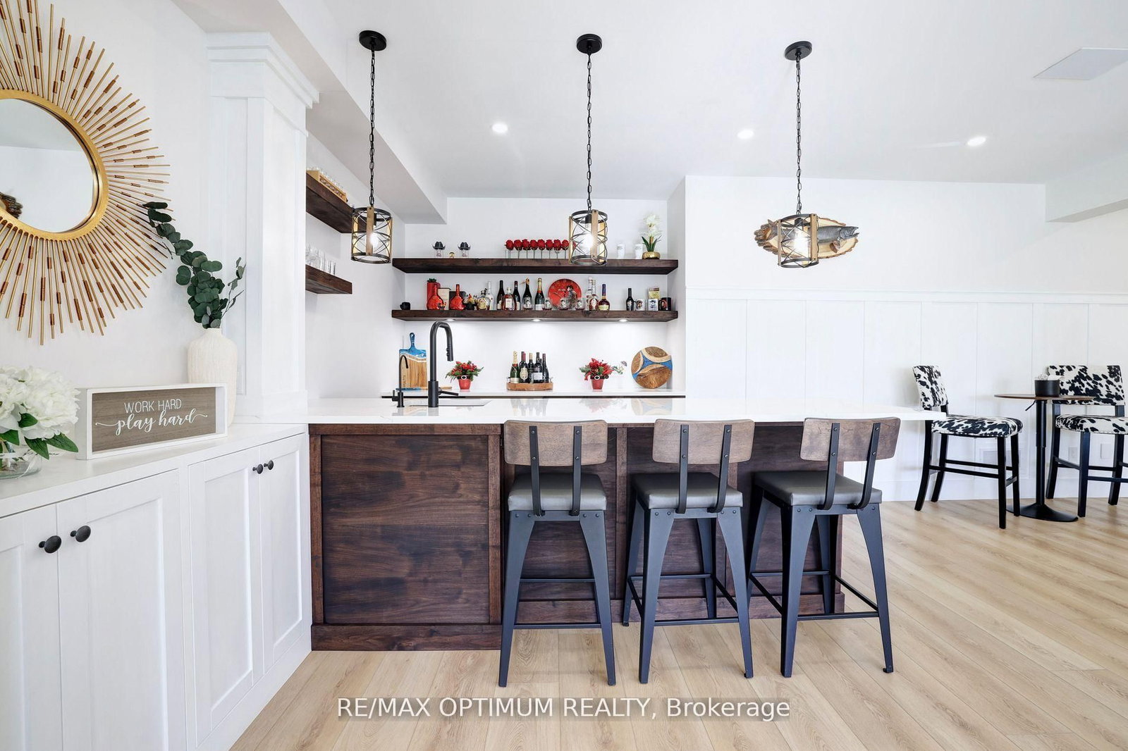 Detached House for sale at 23 Whitcombe Way, Puslinch, Ontario, N0B 2C0 - Morriston - MLS: X12630042