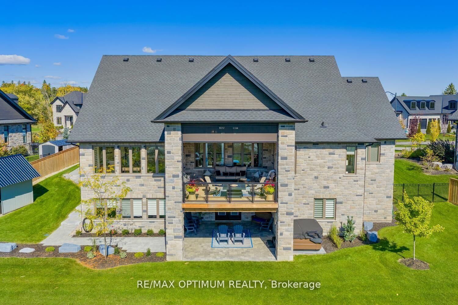 Detached House for sale at 23 Whitcombe Way, Puslinch, Ontario, N0B 2C0 - Morriston - MLS: X12630042