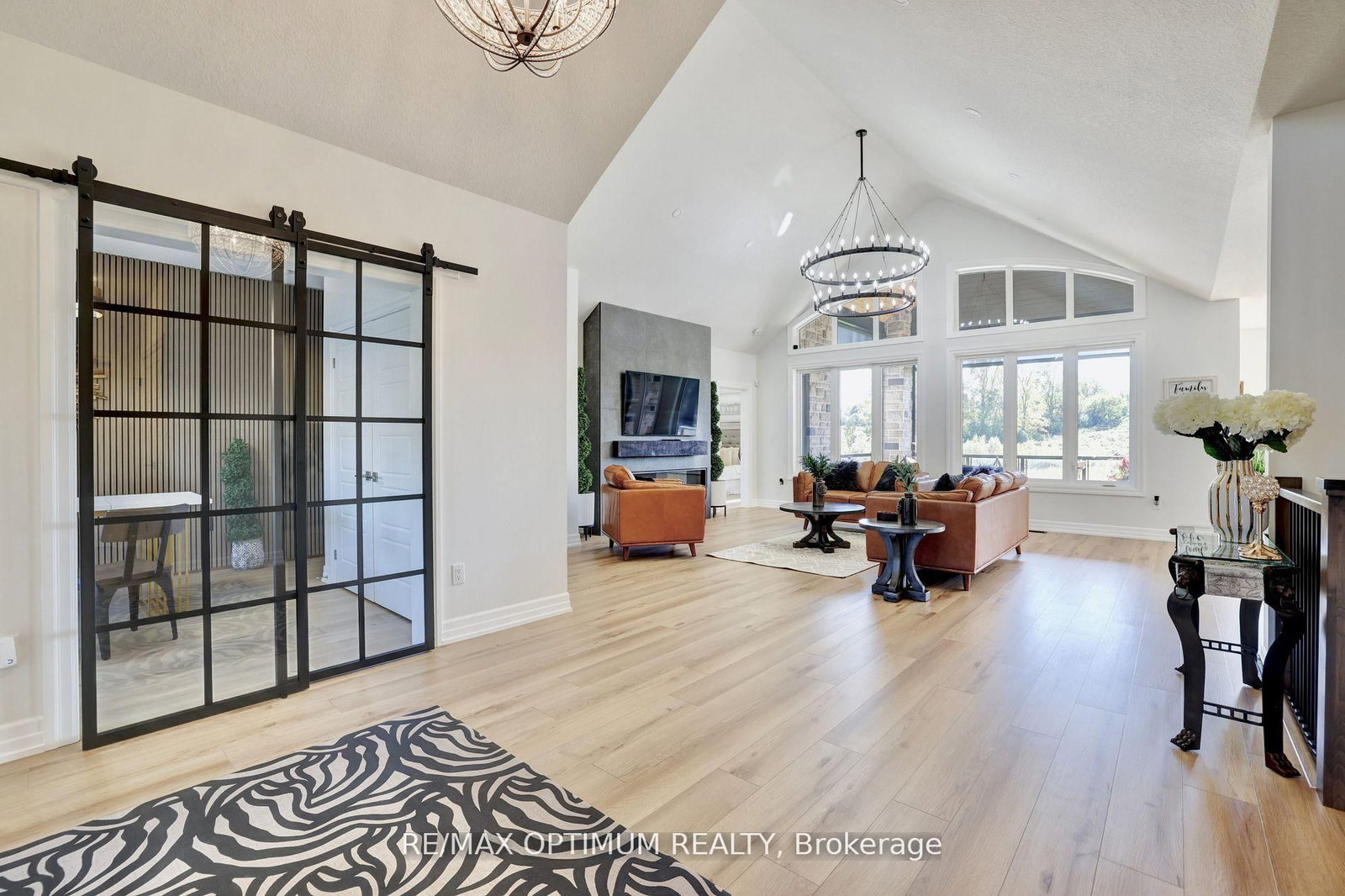 Detached House for sale at 23 Whitcombe Way, Puslinch, Ontario, N0B 2C0 - Morriston - MLS: X12630042