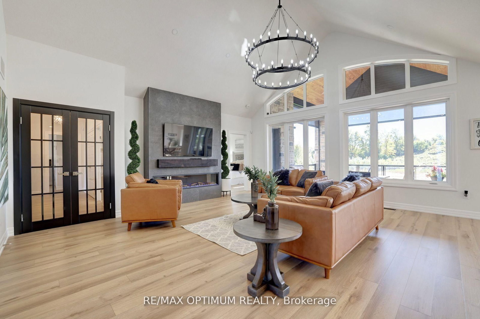 Detached House for sale at 23 Whitcombe Way, Puslinch, Ontario, N0B 2C0 - Morriston - MLS: X12630042