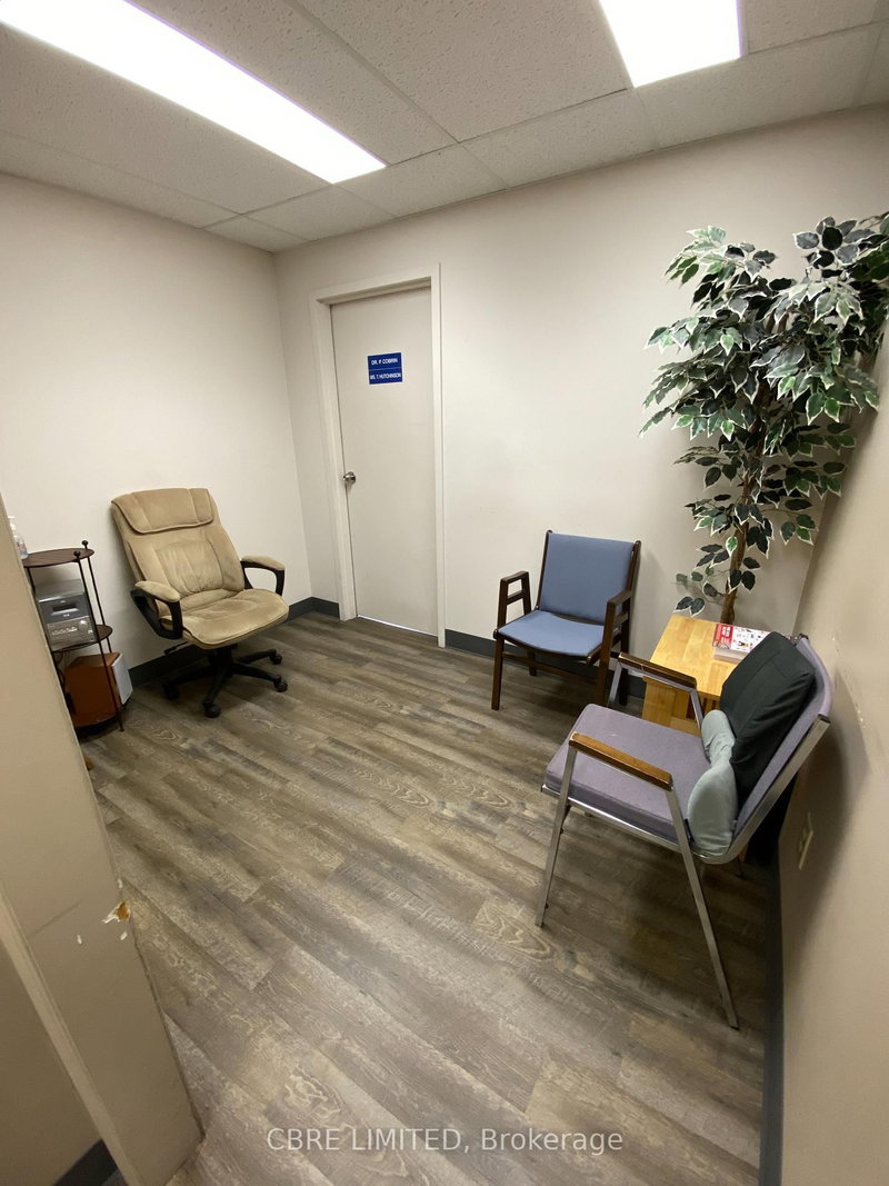 405a - 450 Central Ave, London East, N6B 2E3 | Image 2